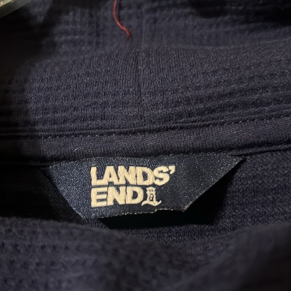 NWT Lands End Waffle Funnel Neck Top. Size XXL
Navy - Picture 3 of 3